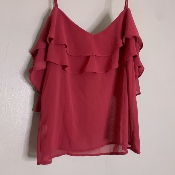 Re named ruffle tier layer cold shoulder tank top pink blush small women’s - Picture 4 of 6